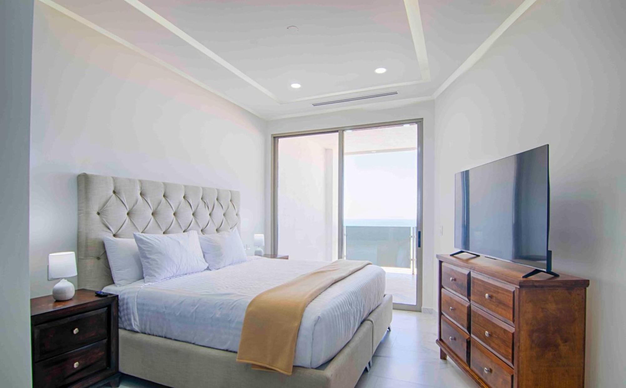 Hotel Esmeralda 5*